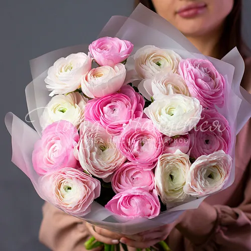 Букеты с РАНУНКУЛЮСАМИ Букет Особенная нежность