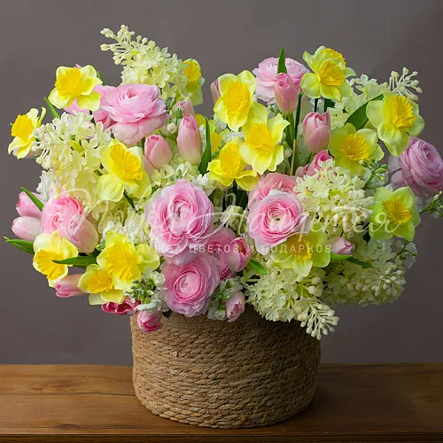Букеты с РАНУНКУЛЮСАМИ Букет Ласковая весна