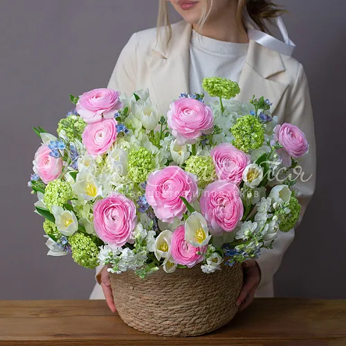 Букеты с РАНУНКУЛЮСАМИ Букет Предрассветные лучи